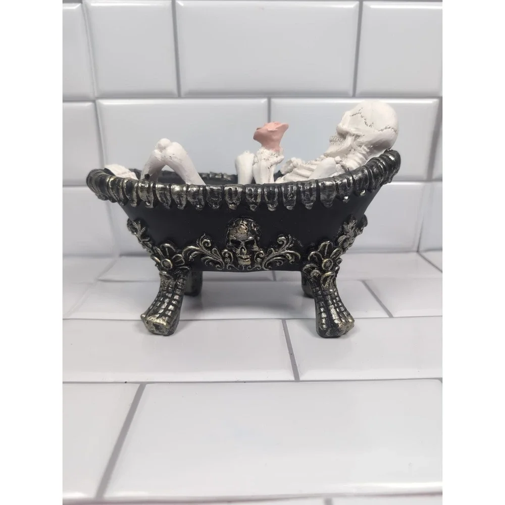 Skeleton figurine In Claw foot Tub Halloween Decor Skull Roses